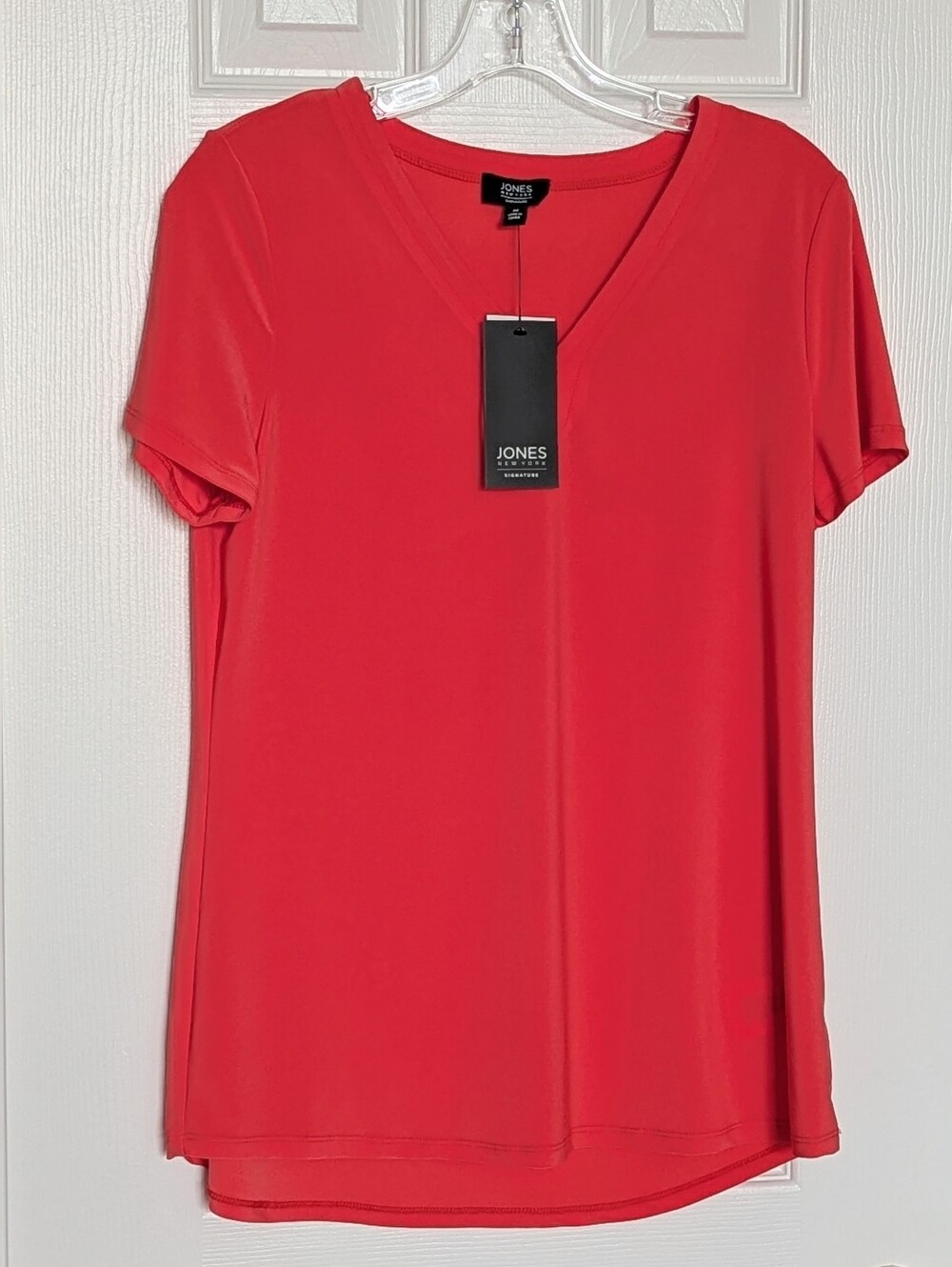 NWT Women's (M) Lightweight Flowy Orange V-Neck w/Accent Bar Short-Sleeve Top